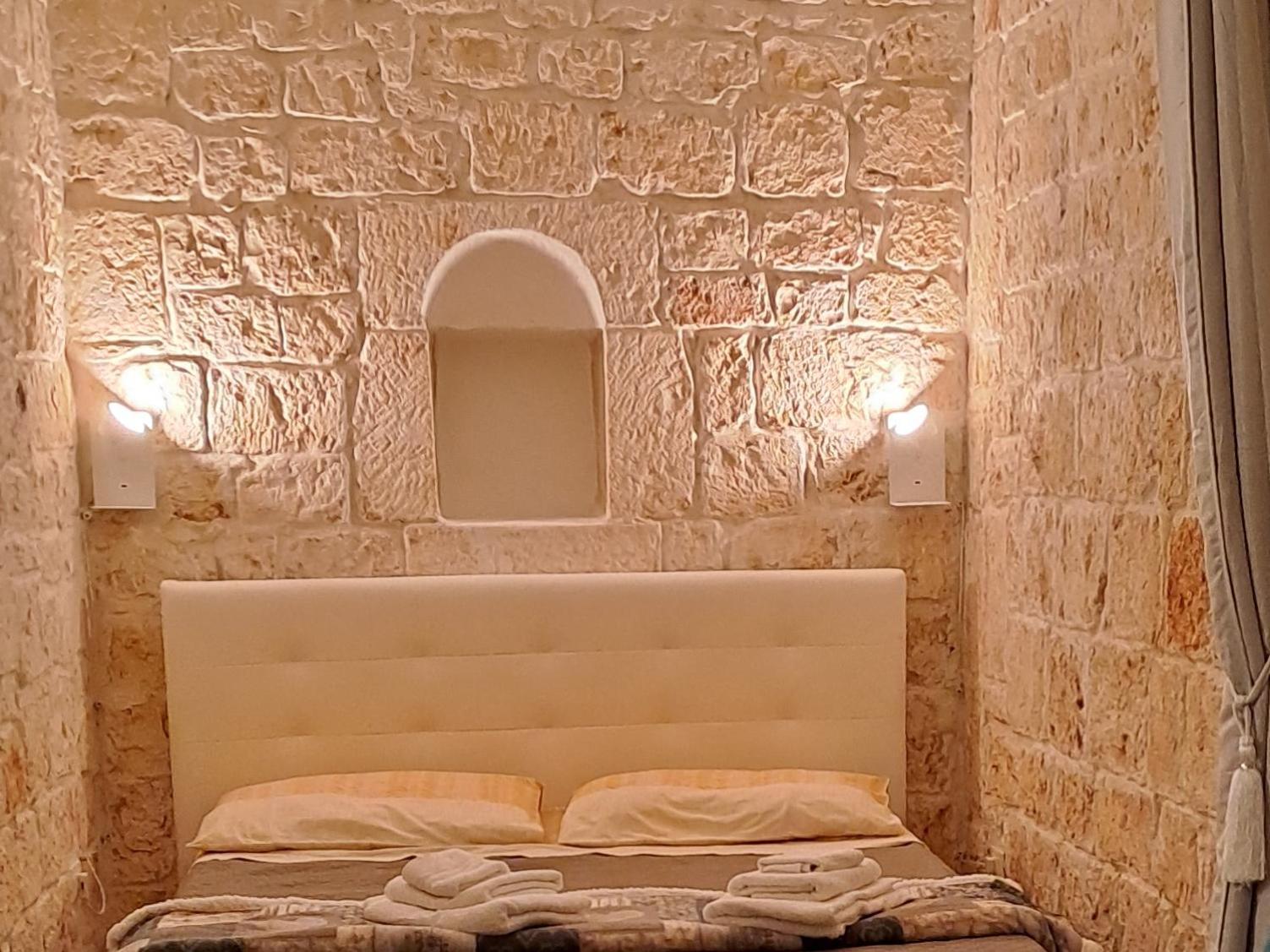 דירות אוסטוני La Casuccia מראה חיצוני תמונה